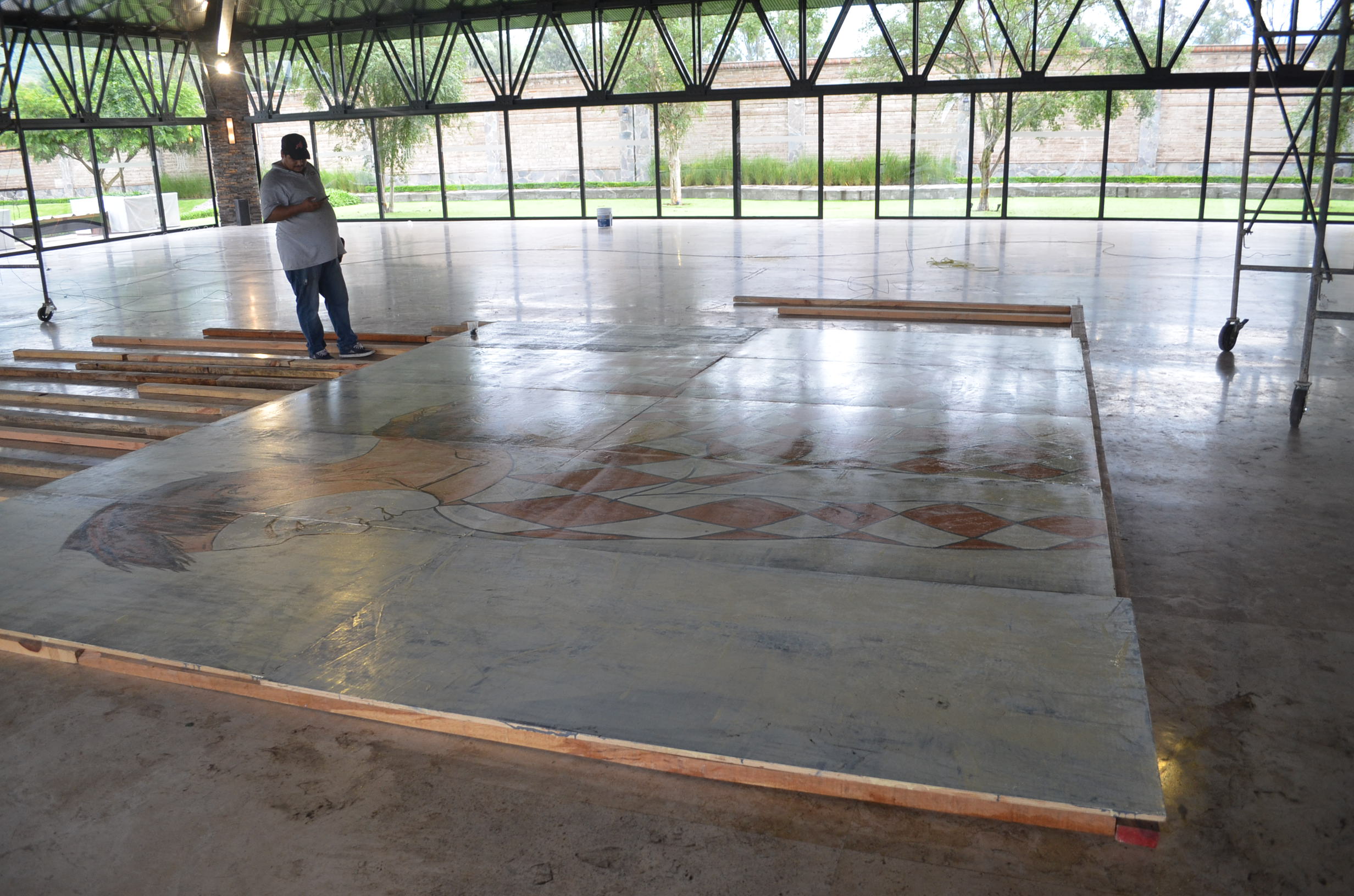 Pisal armado, work by Fernando M. Águila — mixed media